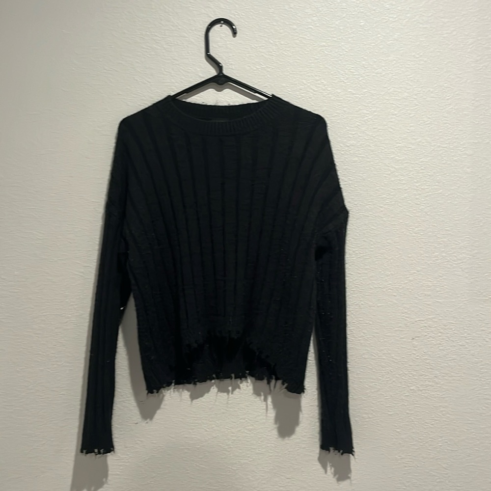 Long Sleeve ripped sweater